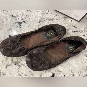 Coach logo brown ballet flats, 8.5